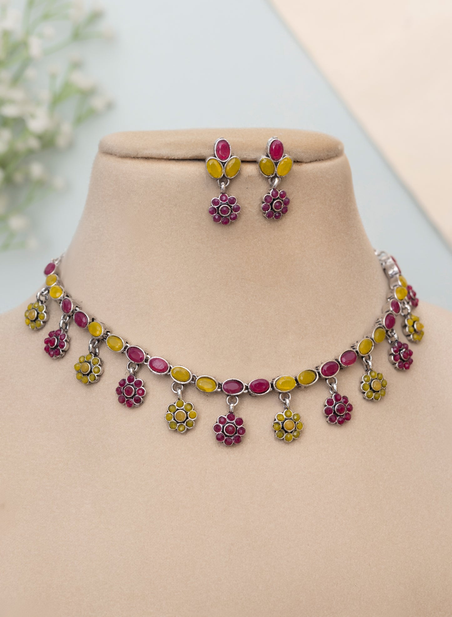 Pushpkriti Necklace
