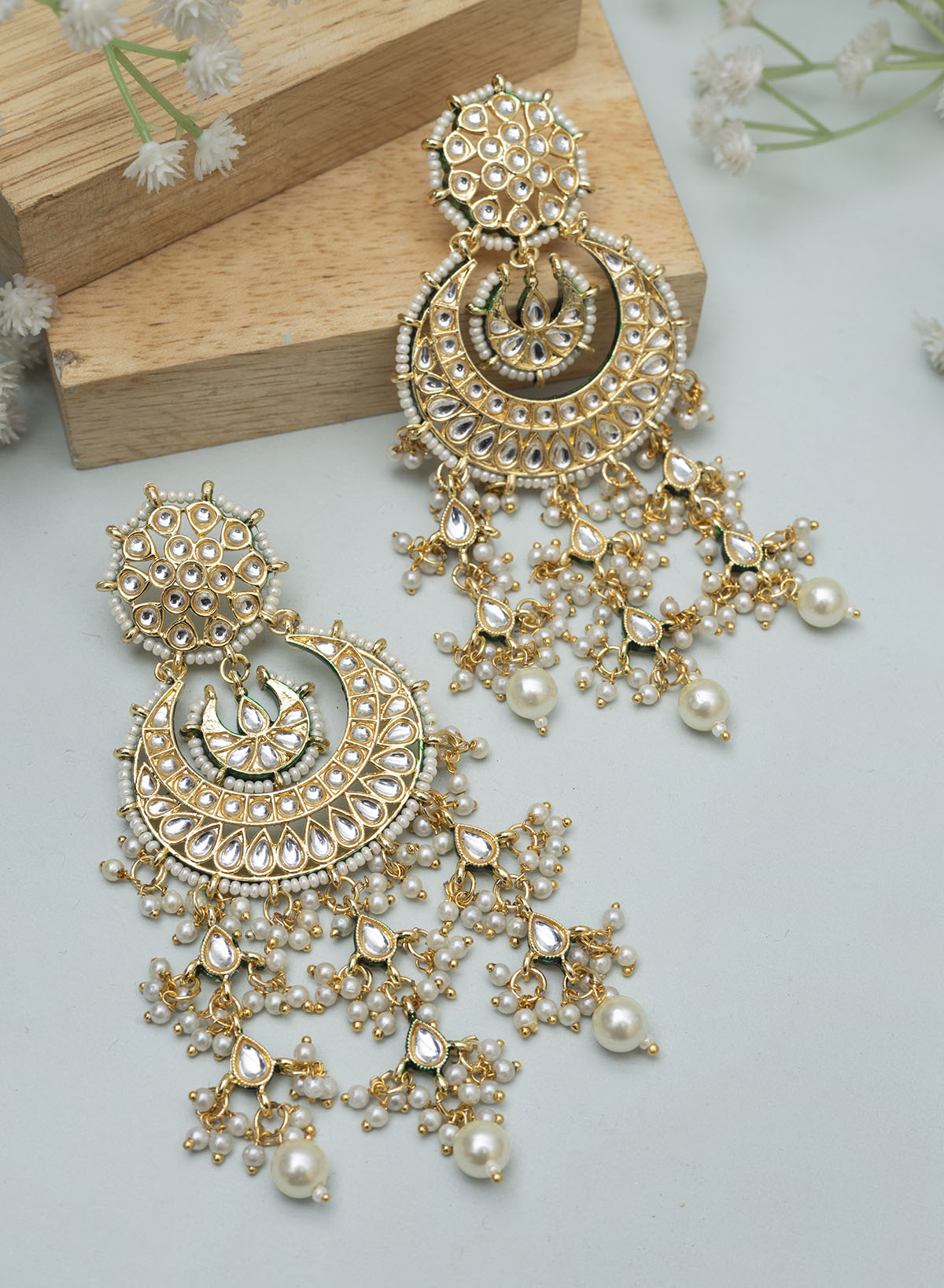 Stutvi Long Earrings