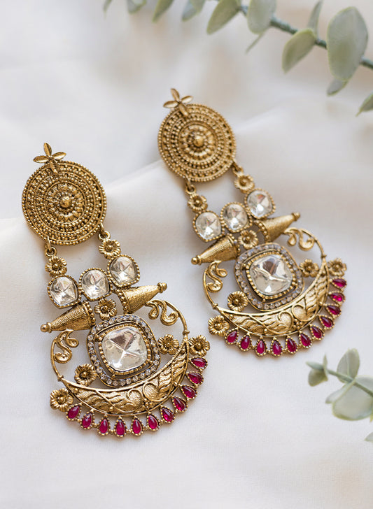 Chitrakshi Earring