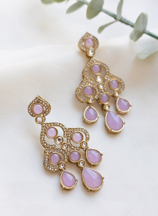 Arnyaa Earring