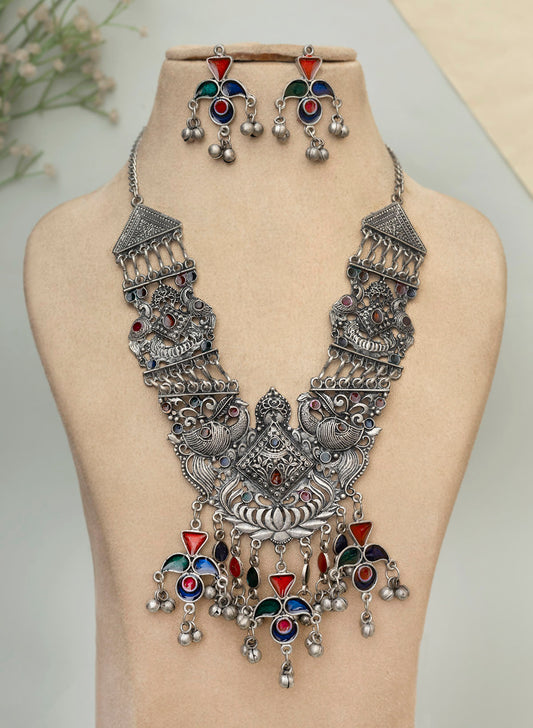 Vashika Necklace Set