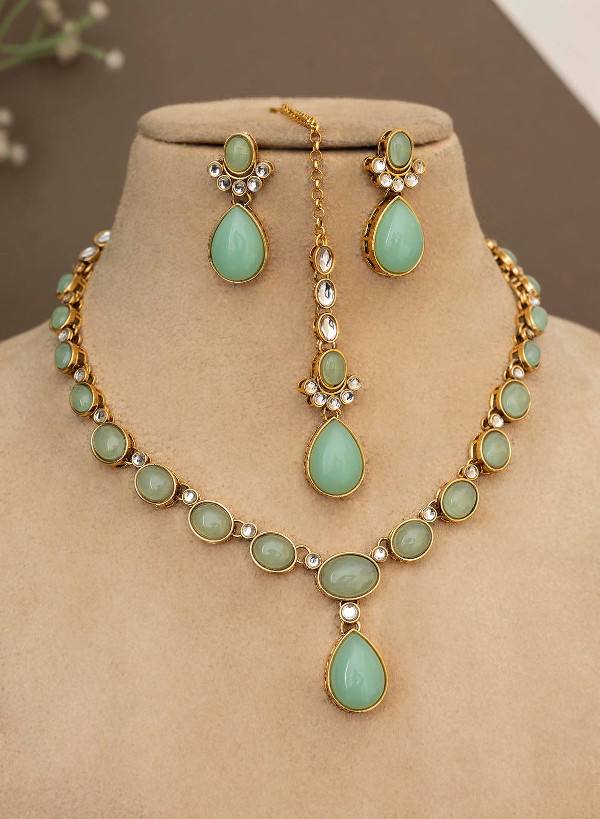 Badrika necklace set