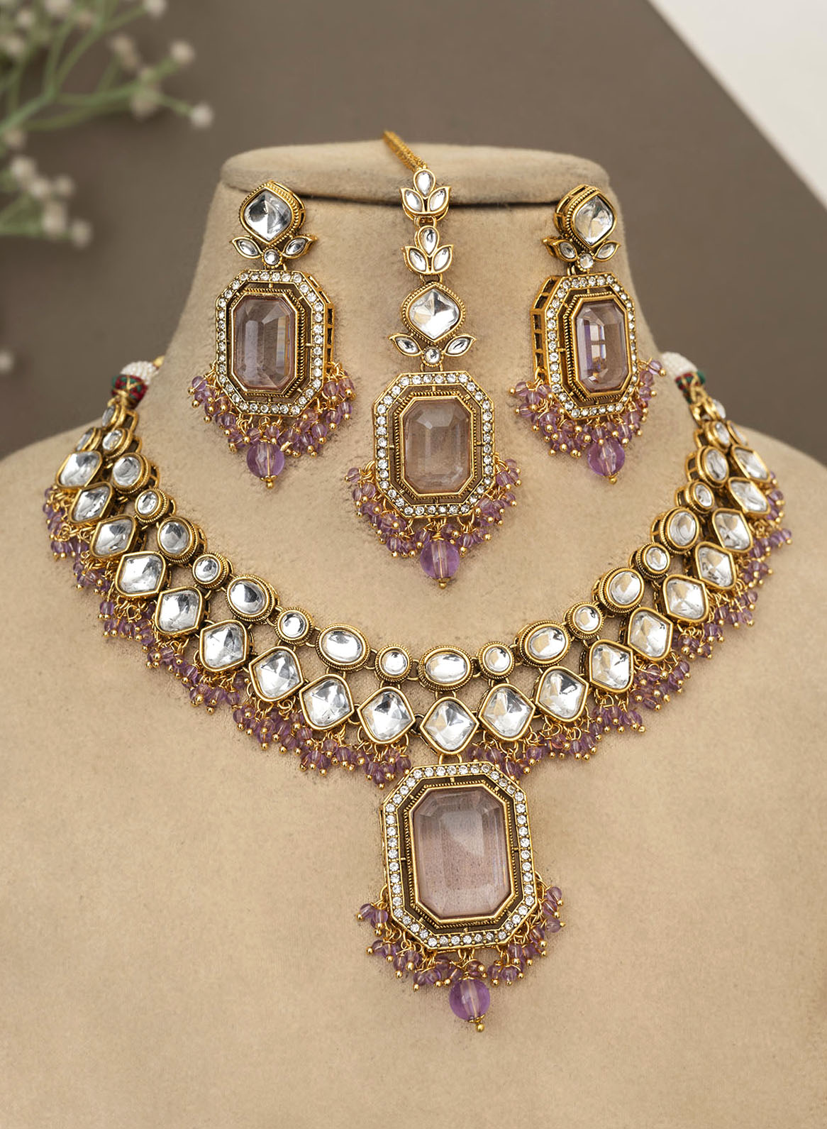Kumud necklace set
