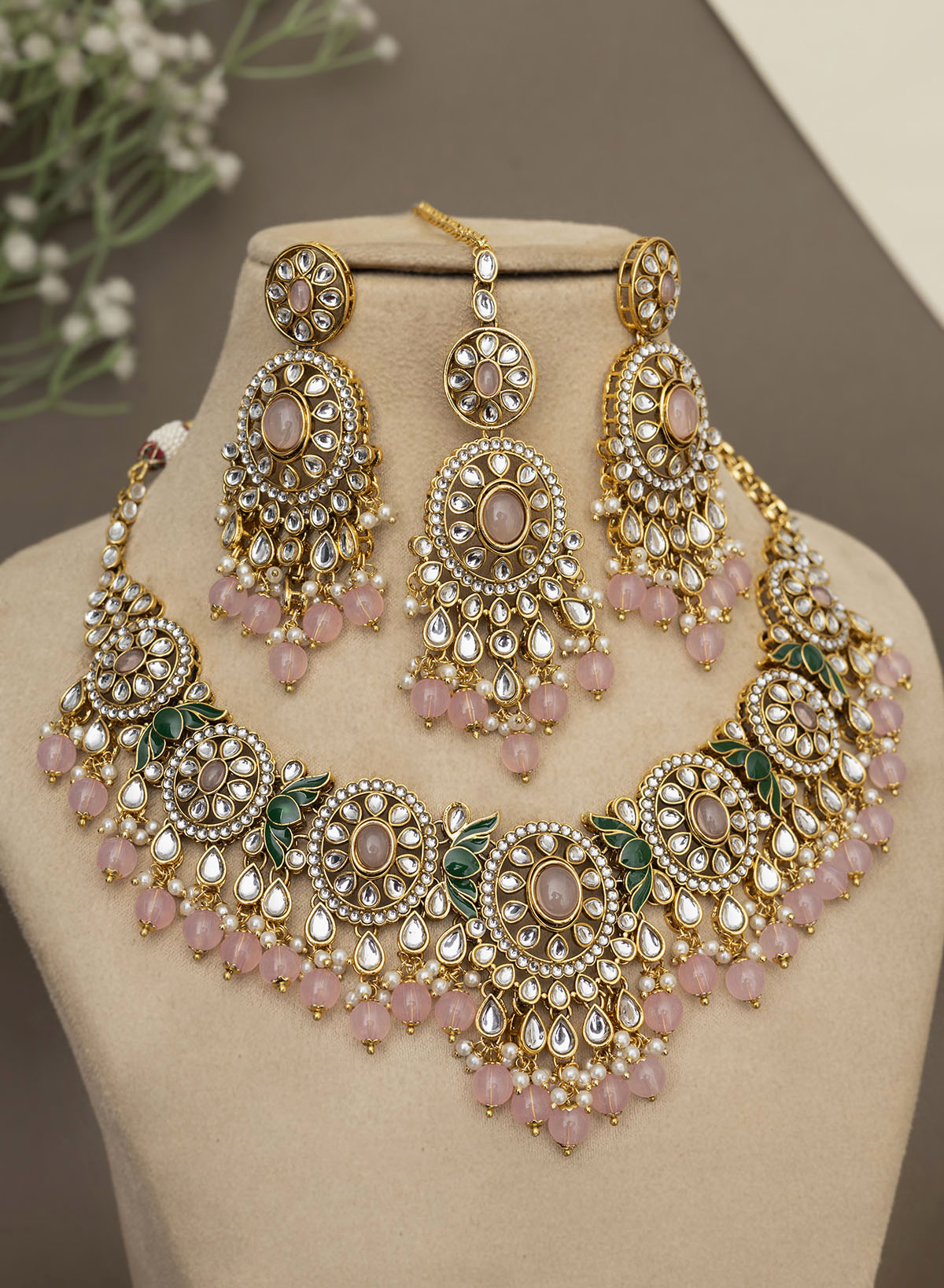 Anavi necklace set