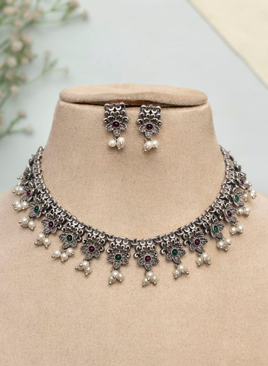 Meshika Necklace Set
