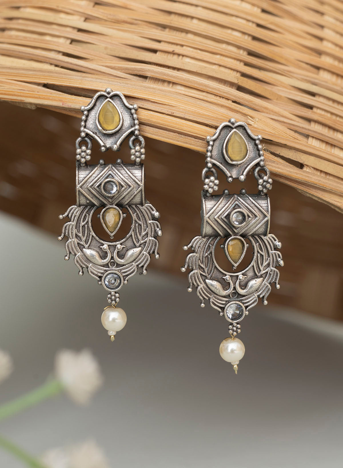 Unnati earring