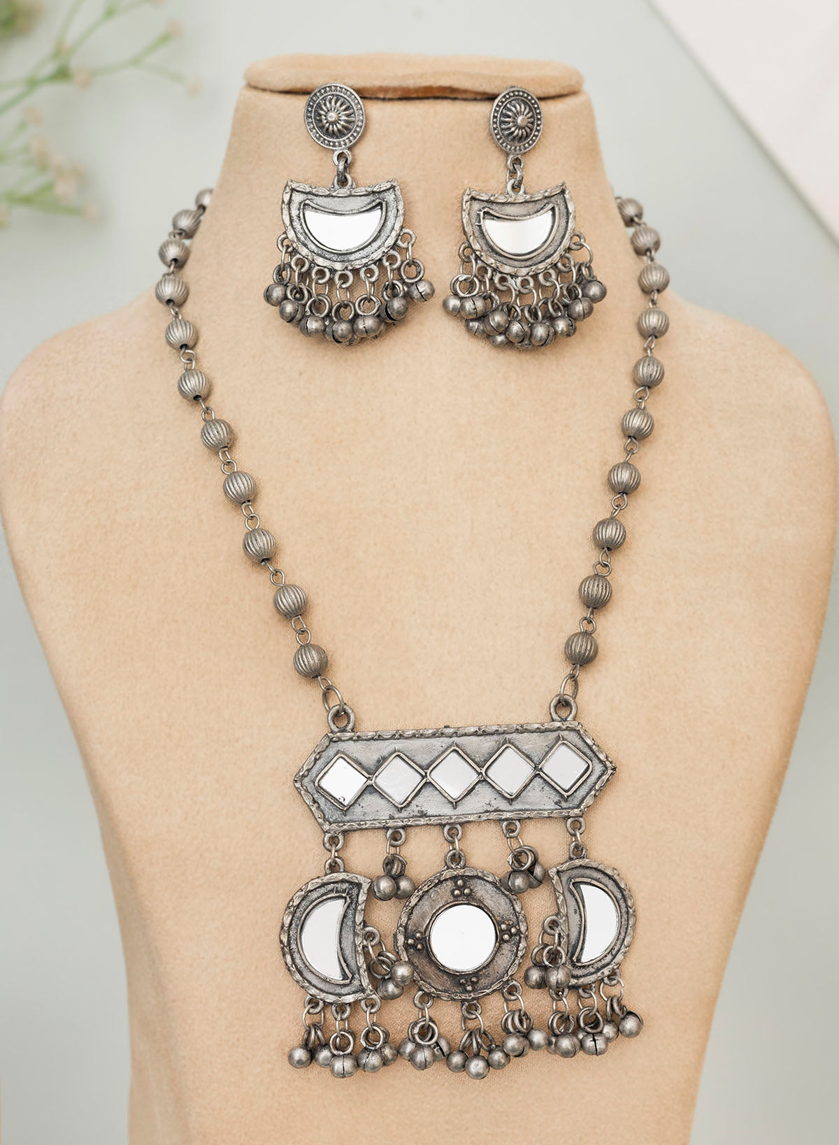 Ria necklace set