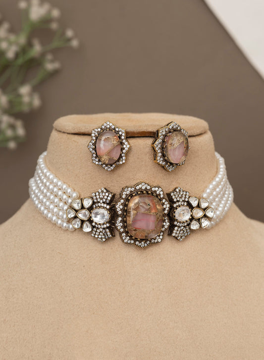 Oshma pearl choker set