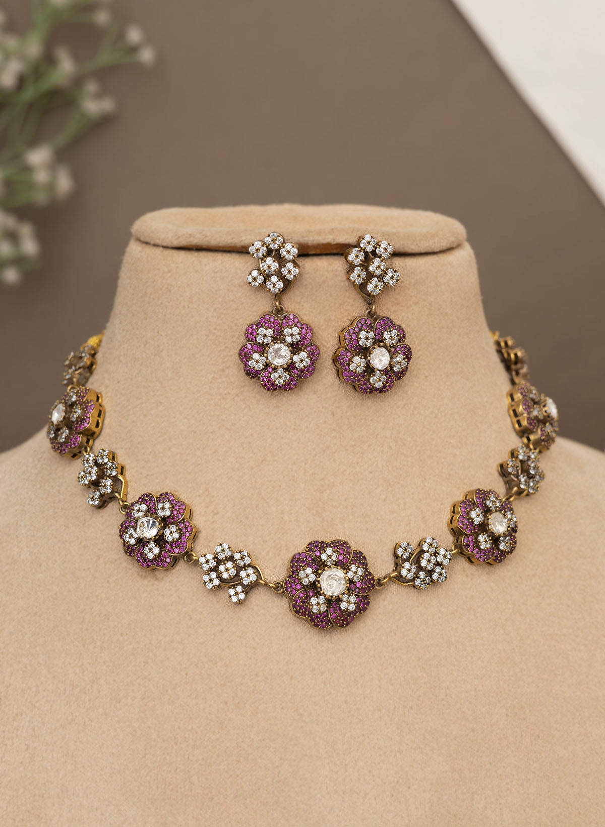 Nitya necklace set