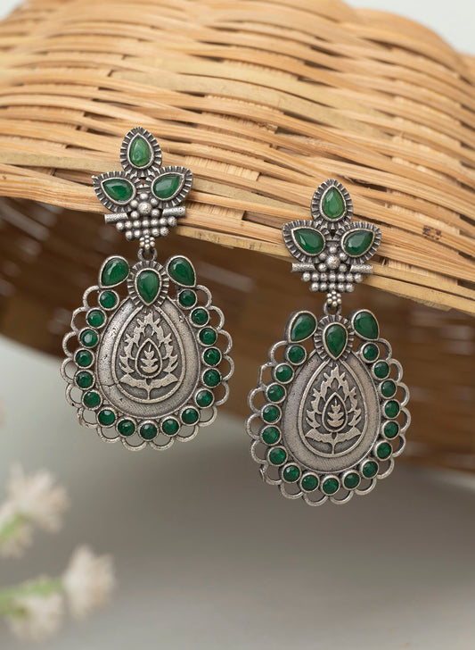Astuti leaf earring