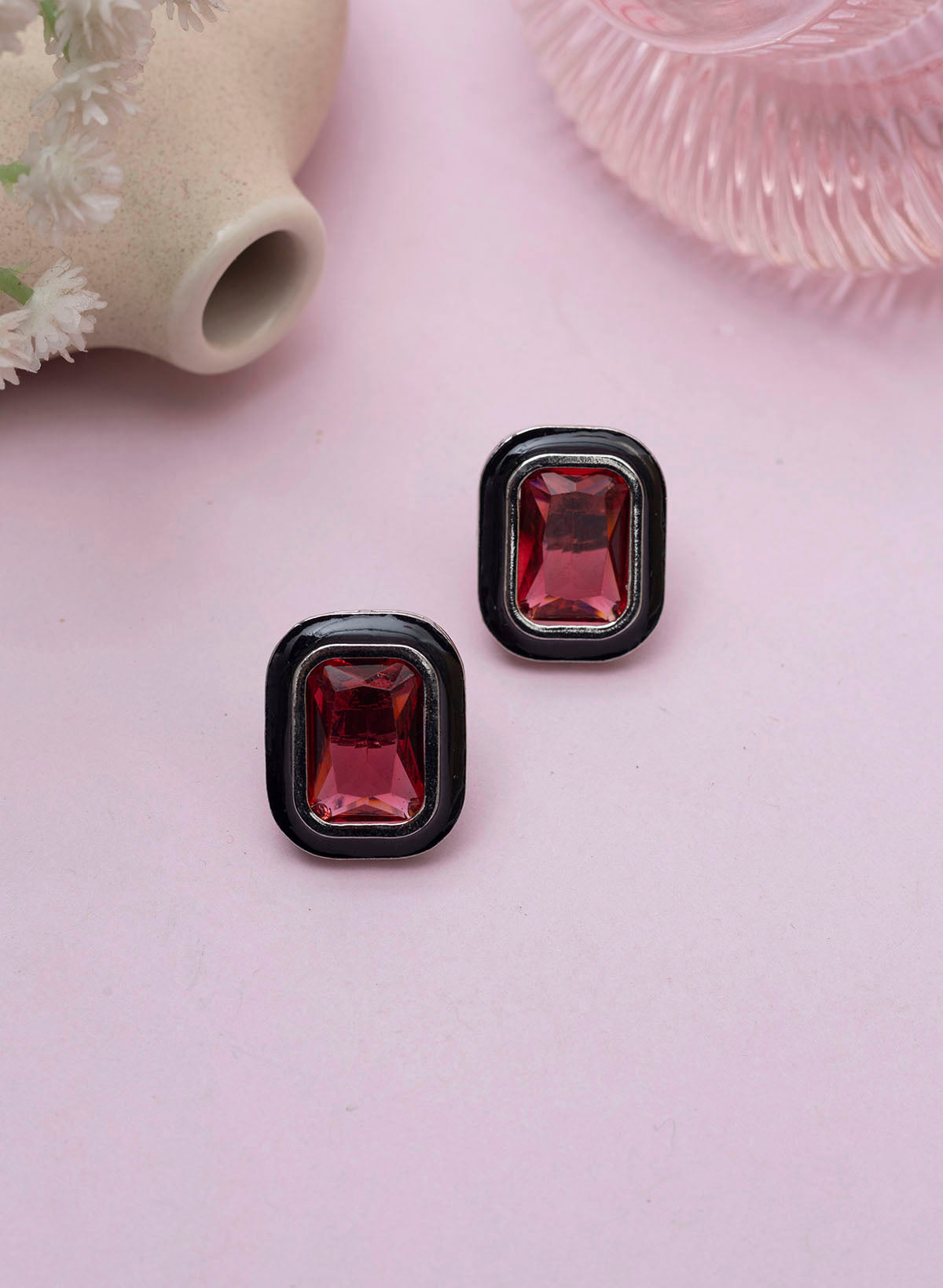 Neana Stud Earrings