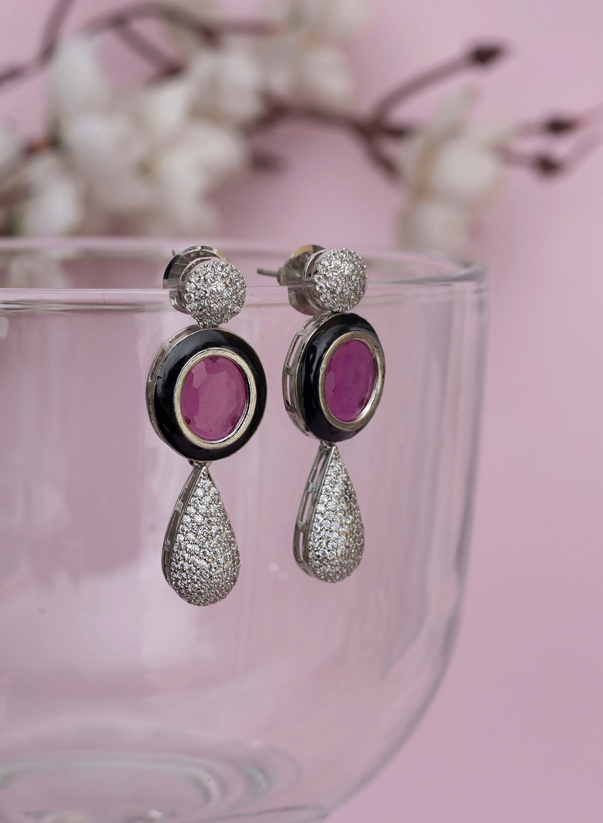 Saneya Drop earrings