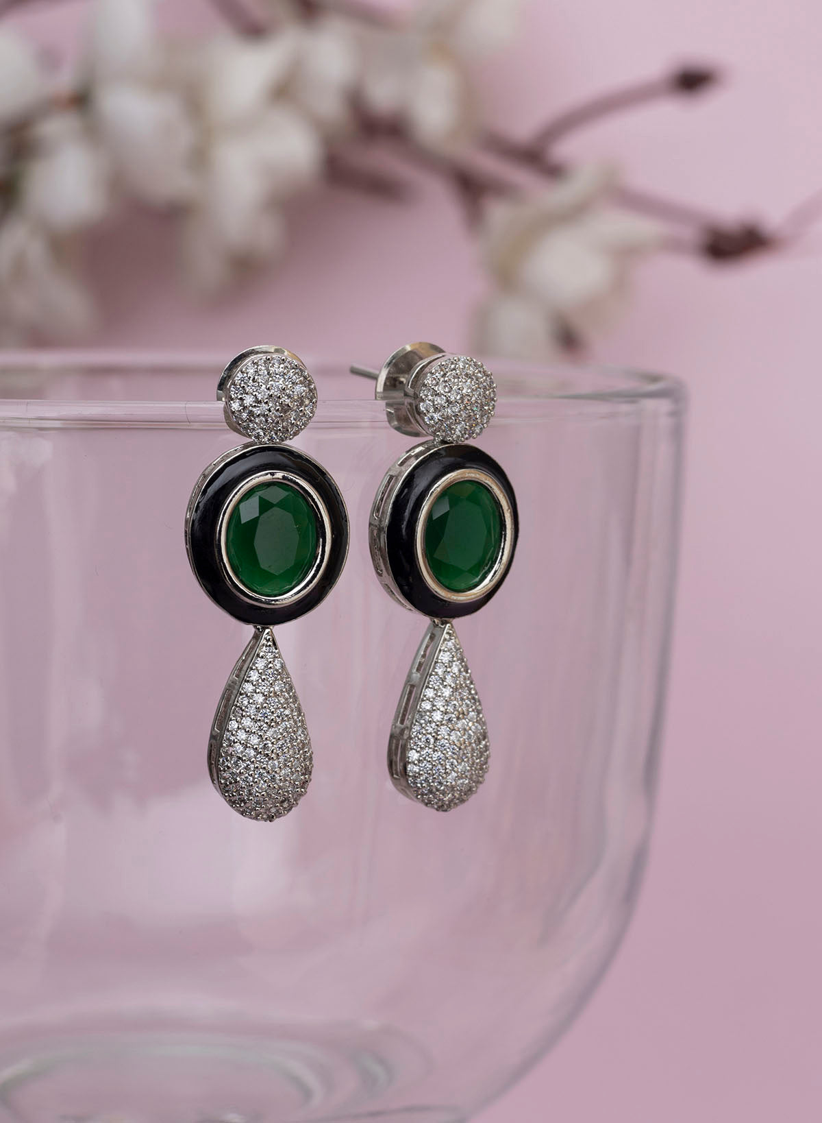 Saneya Drop earrings