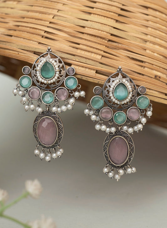 Ekanika Stone Earring