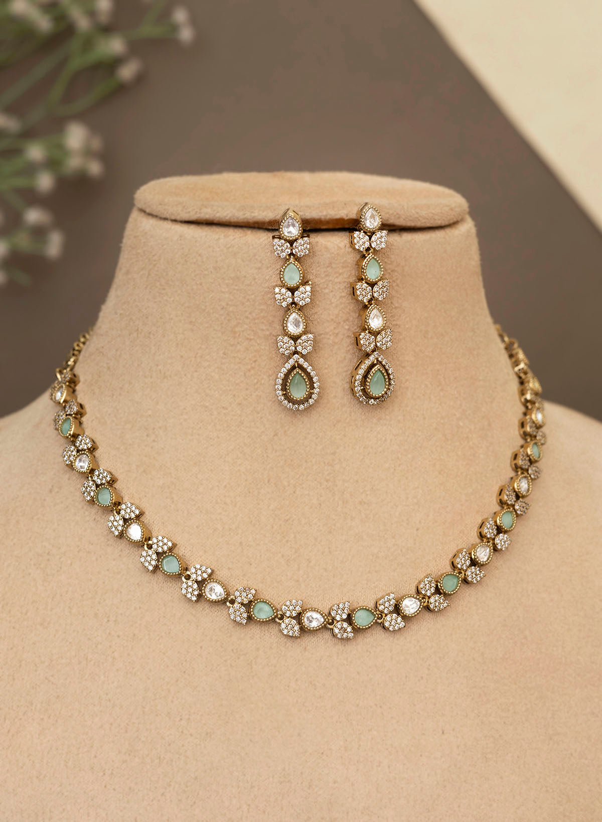 IDHIKA NECKLACE SET
