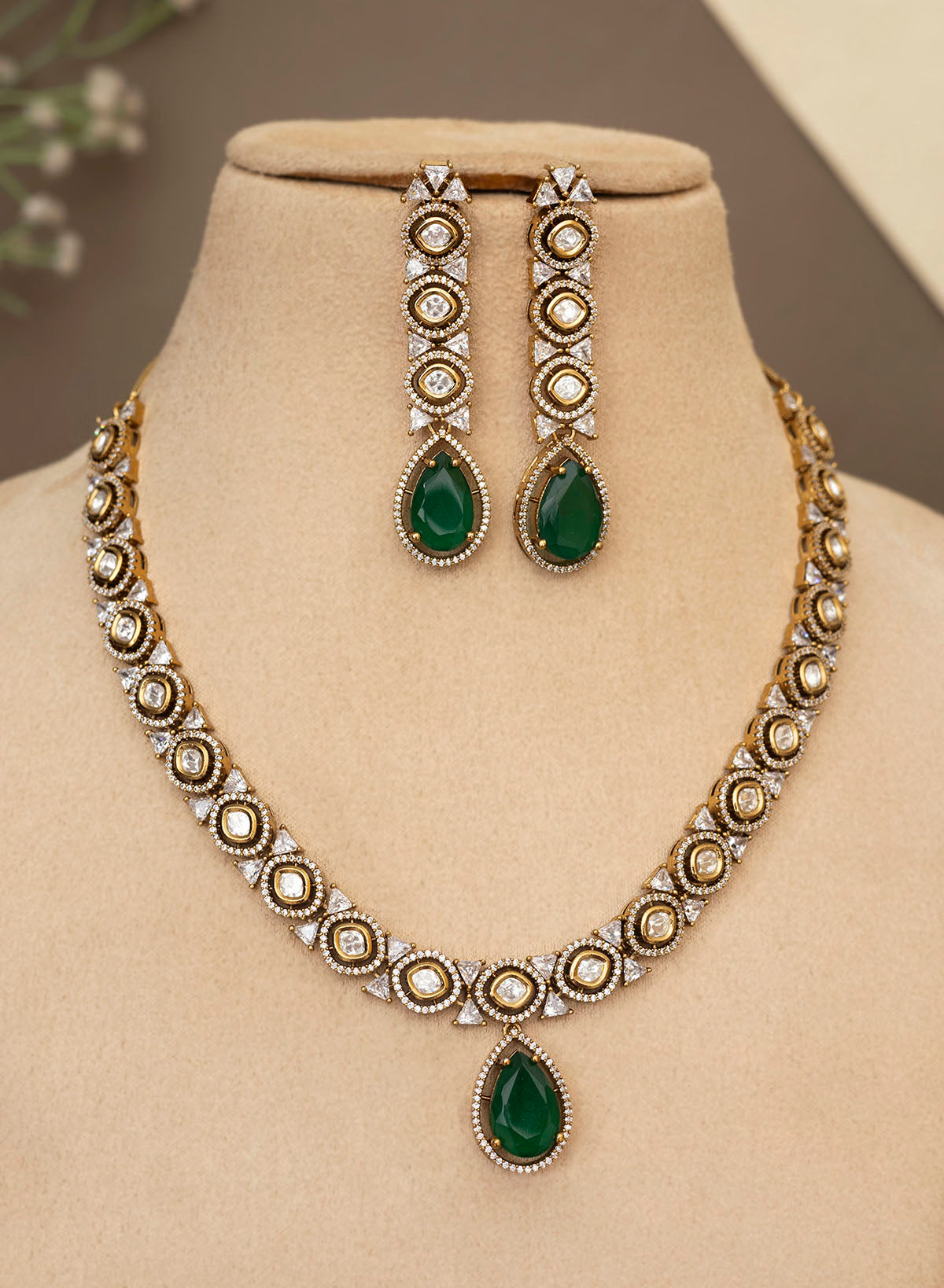 Xiti long Necklace