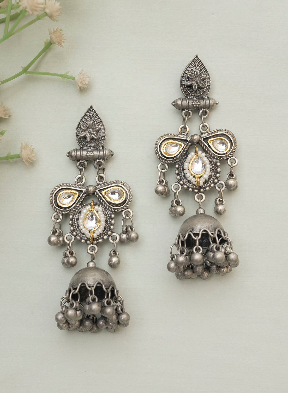 Albia jhumka