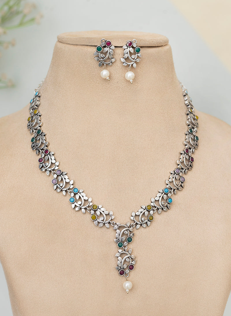Chitraali necklace set