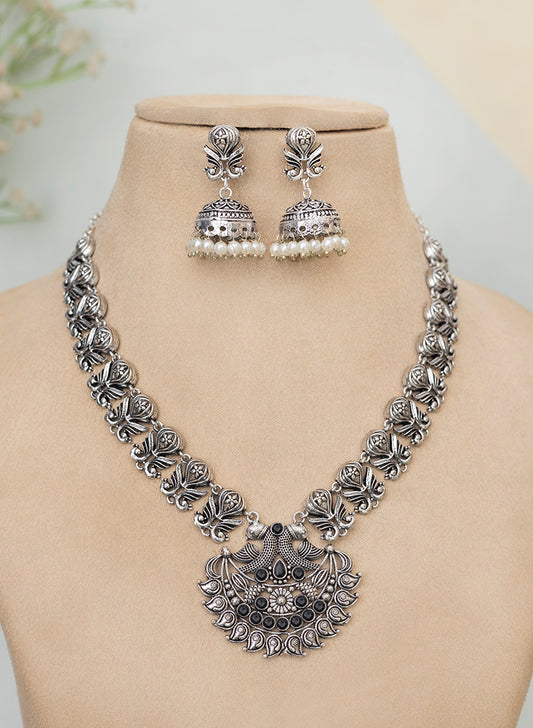 Mitra Necklace set