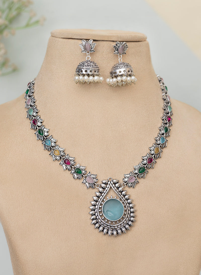 Dishanta Necklace set