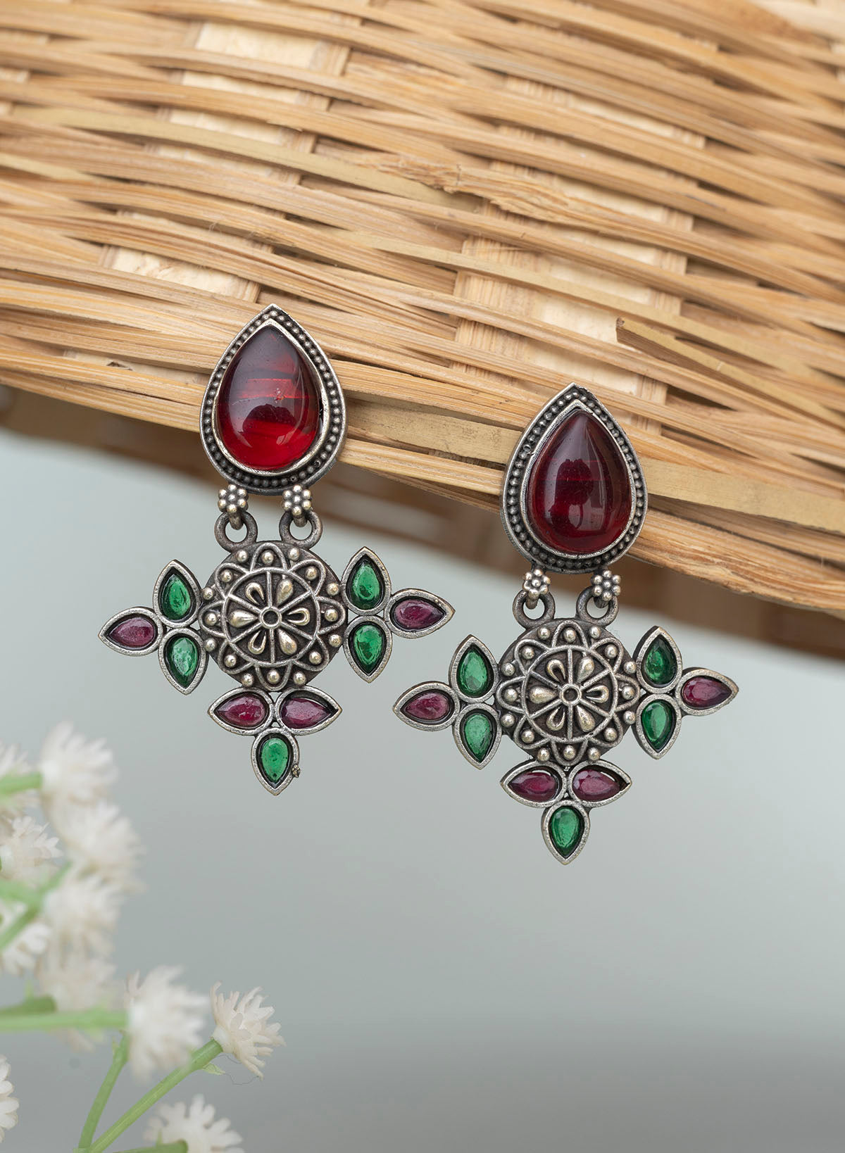 Vaani earring