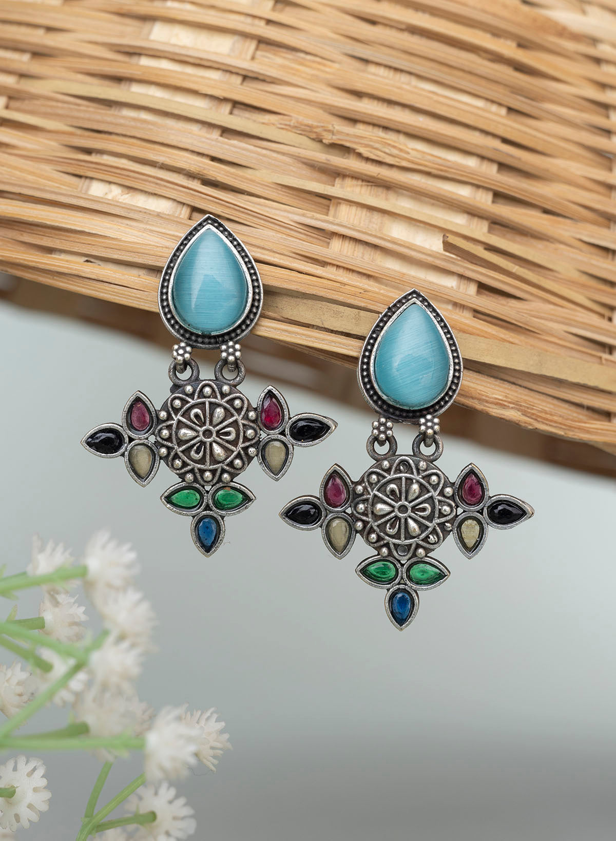 Vaani earring
