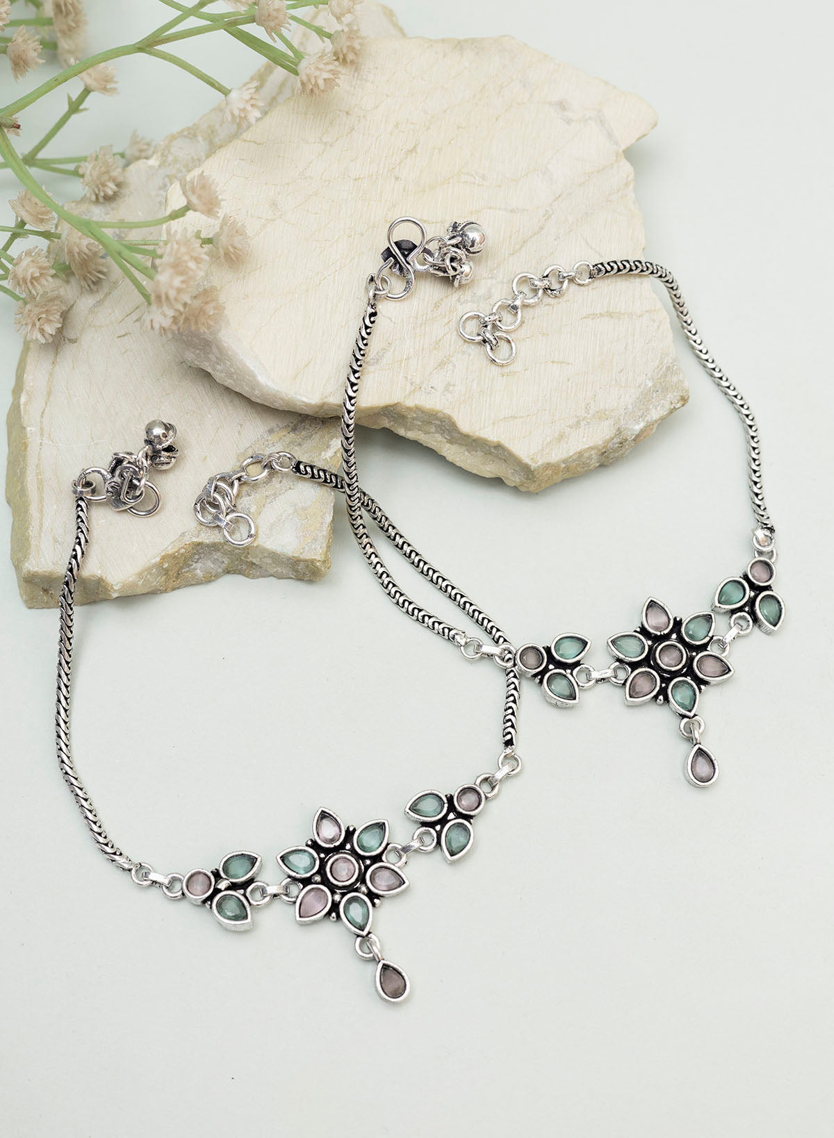 Ruchika Anklet