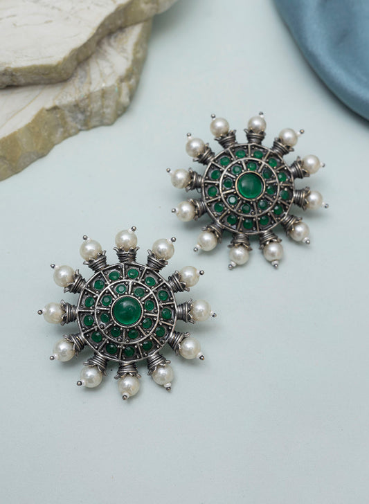 Vedyaa Stud Earrings