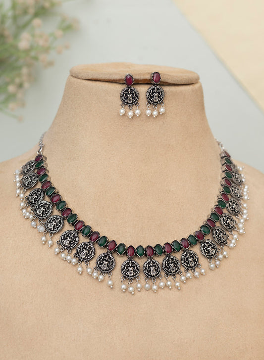 Rishikaa Necklace Set