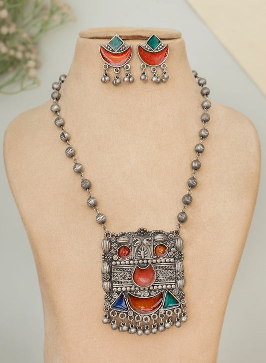 Nanda Necklace Set
