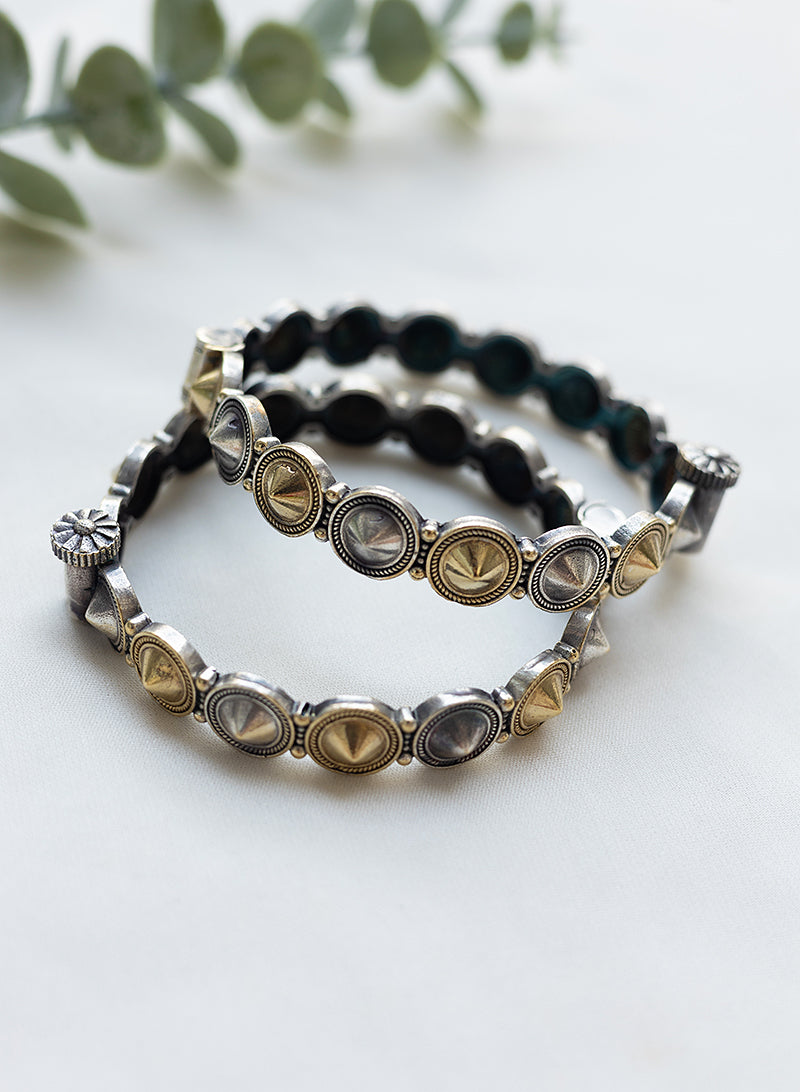 Panita bangle