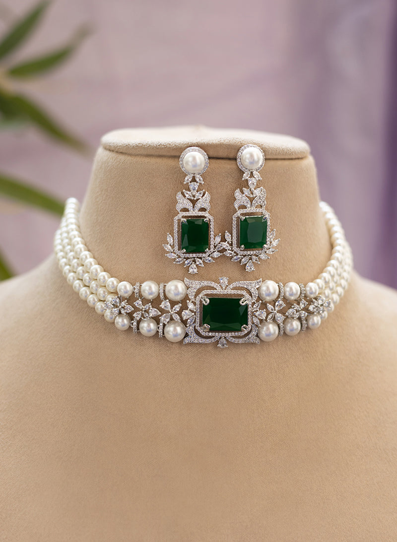 Tiara Chokar Set