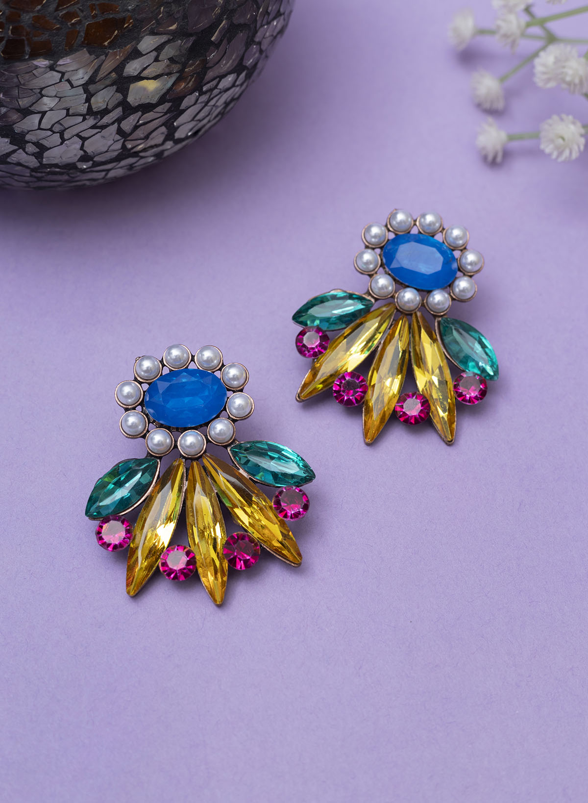 Ijay Drop earrings