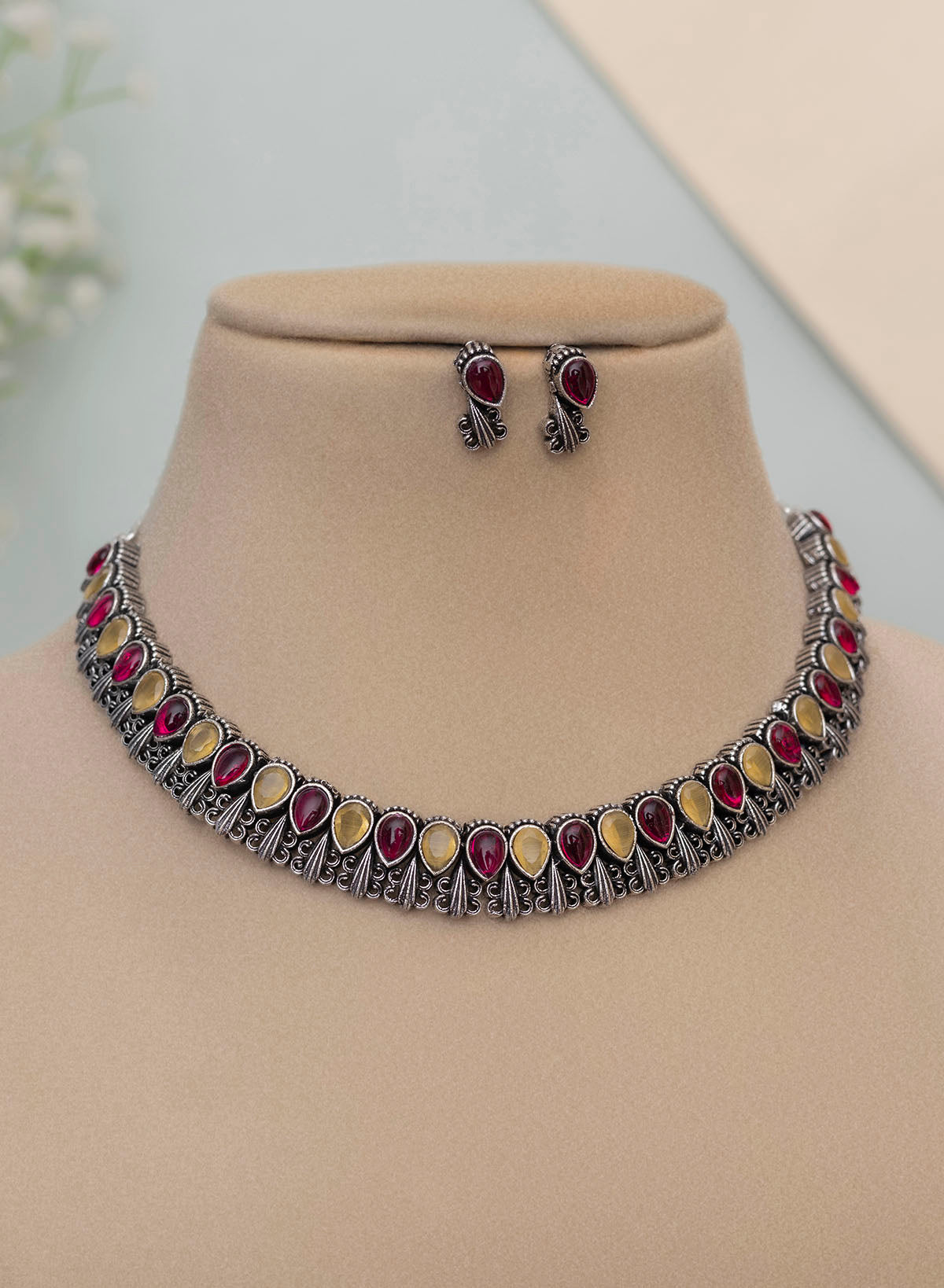 Madhushree necklace