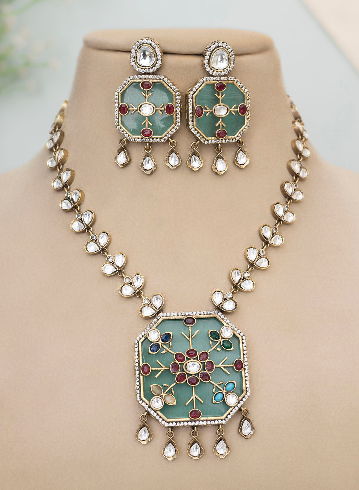 Ekansha Necklace set