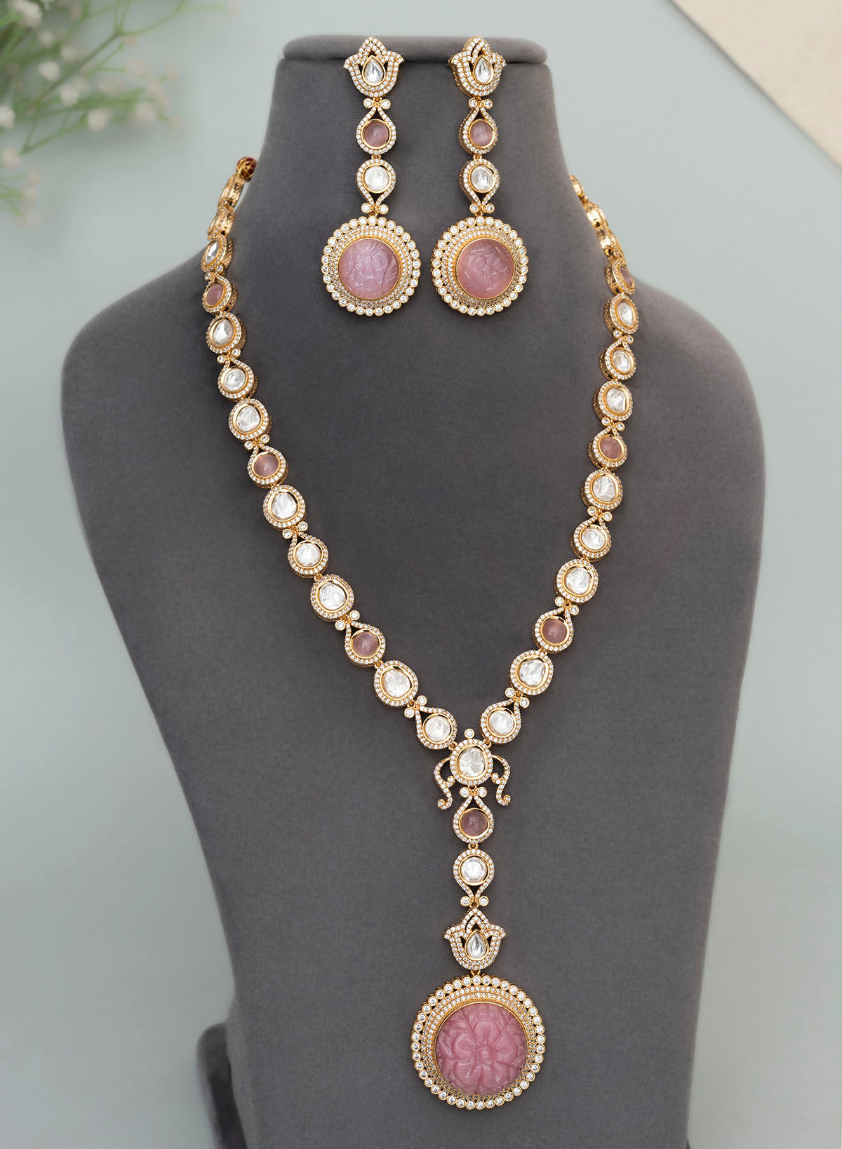 Saimika long Necklace set