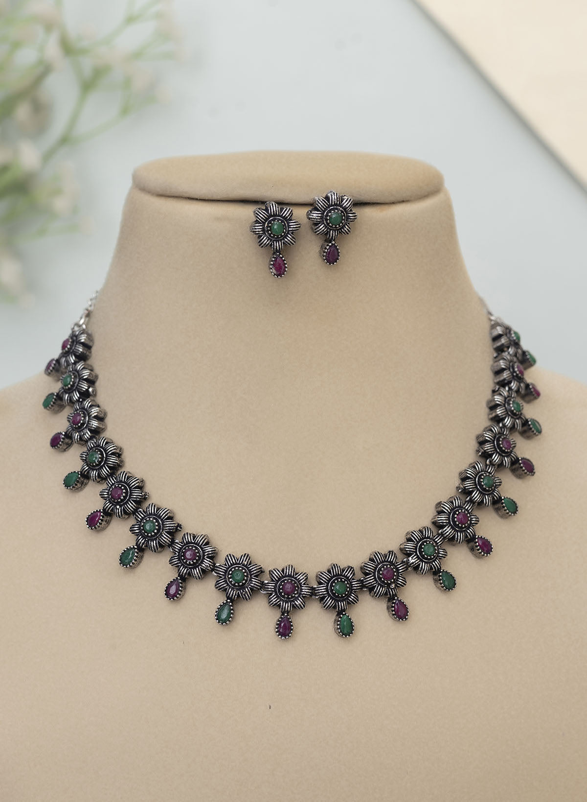 Chayana Choker set