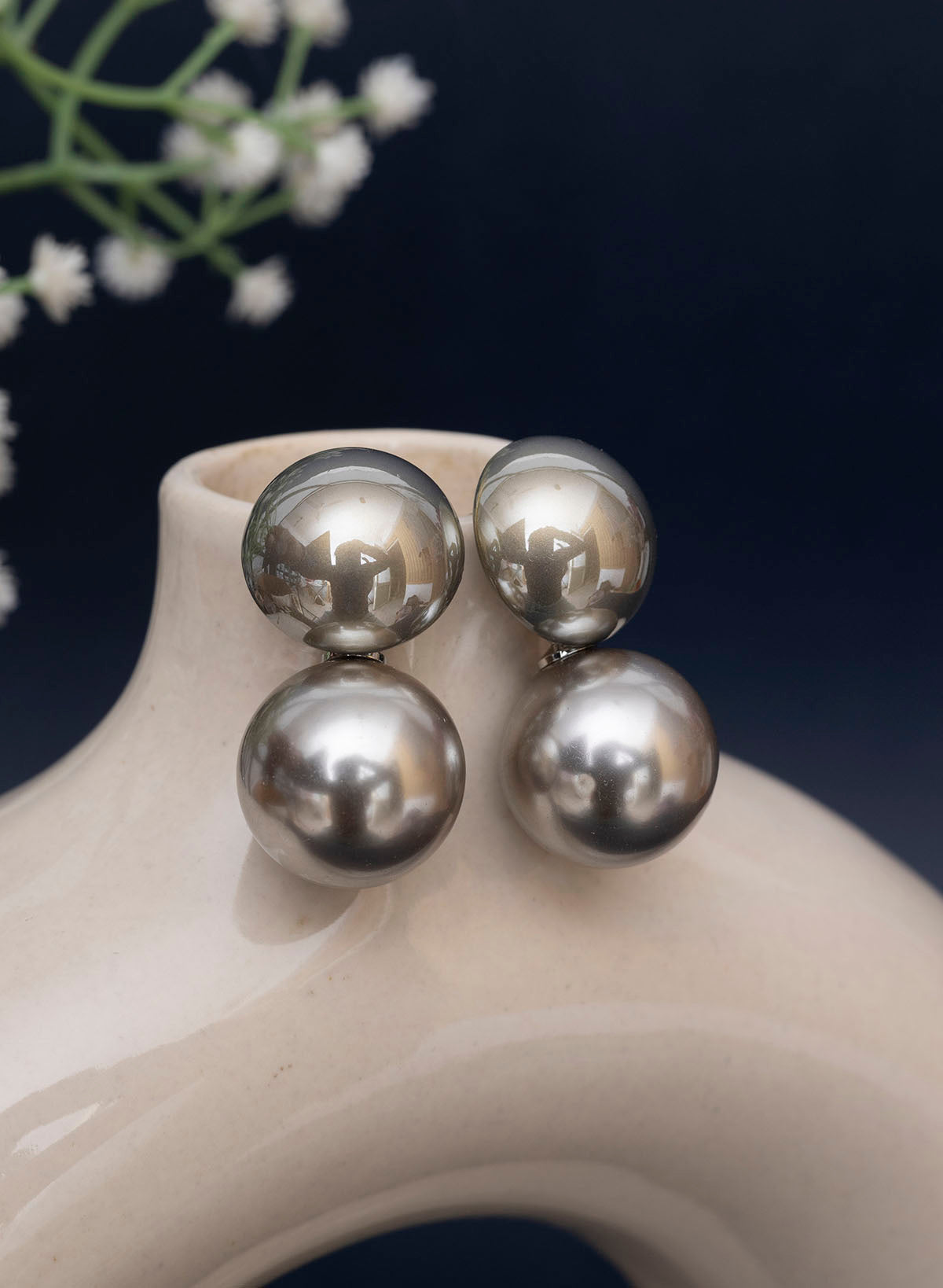 Pika Pearl Earring
