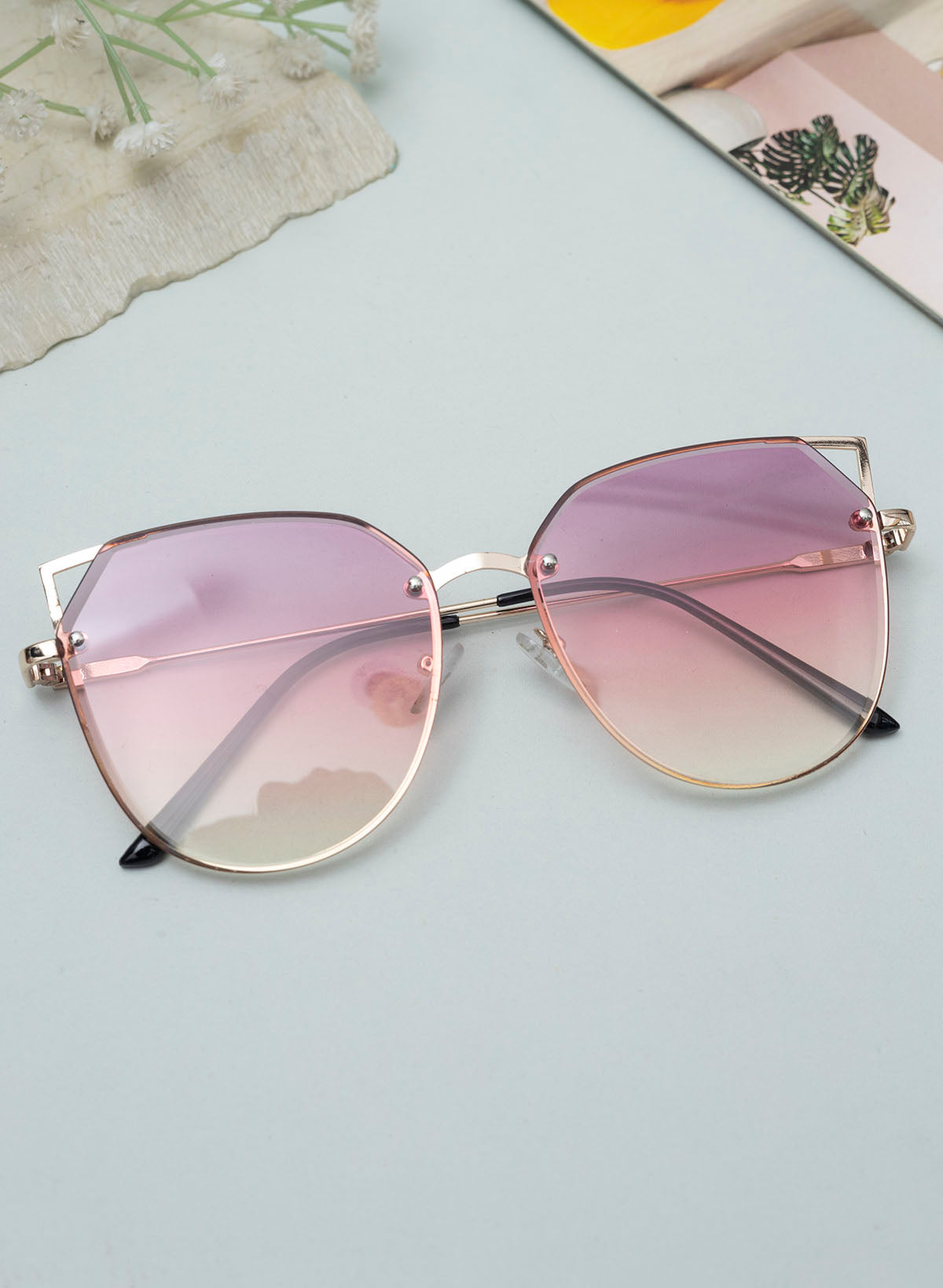 joan sunglass