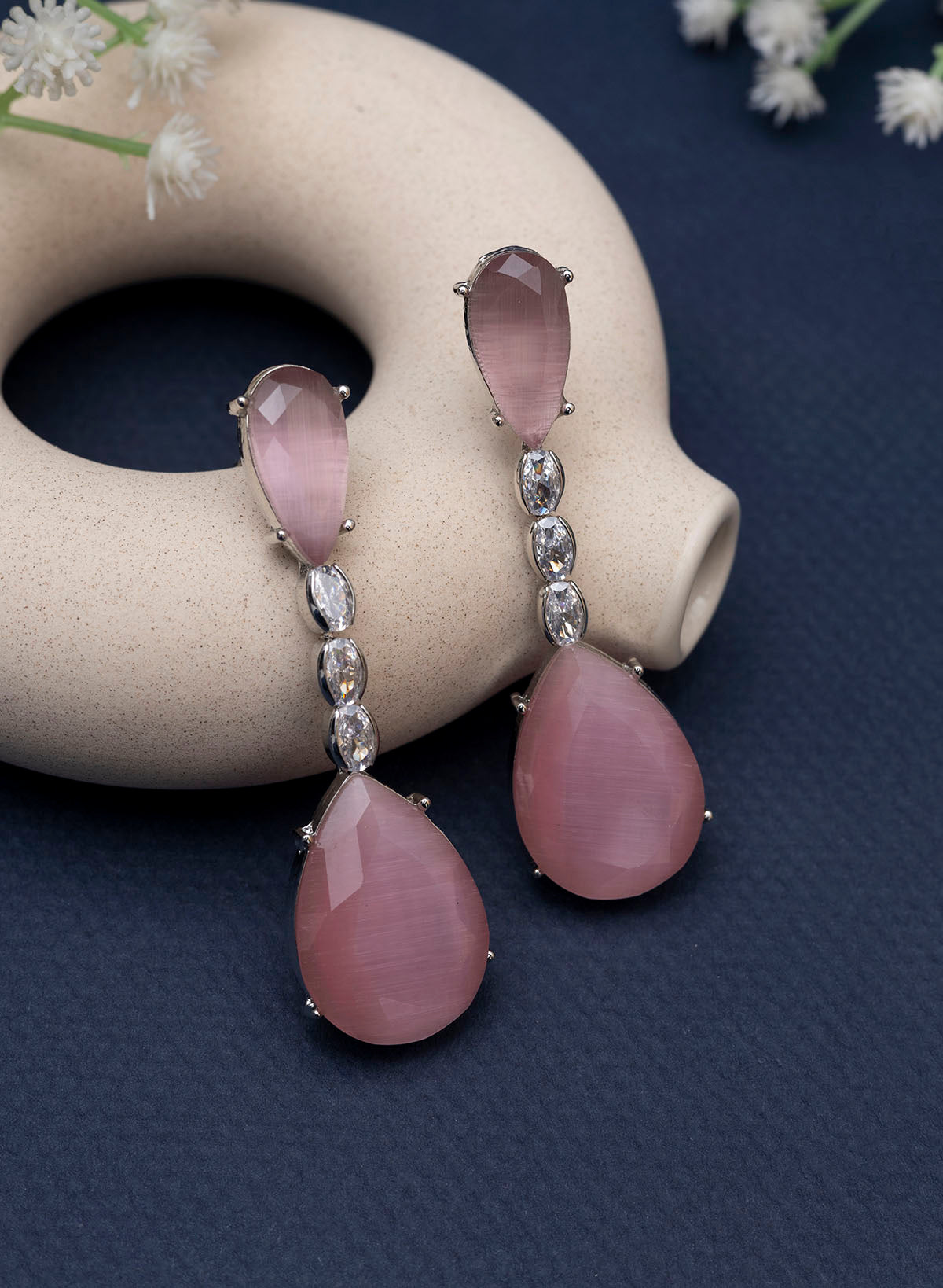 ILA AD EARRINGS
