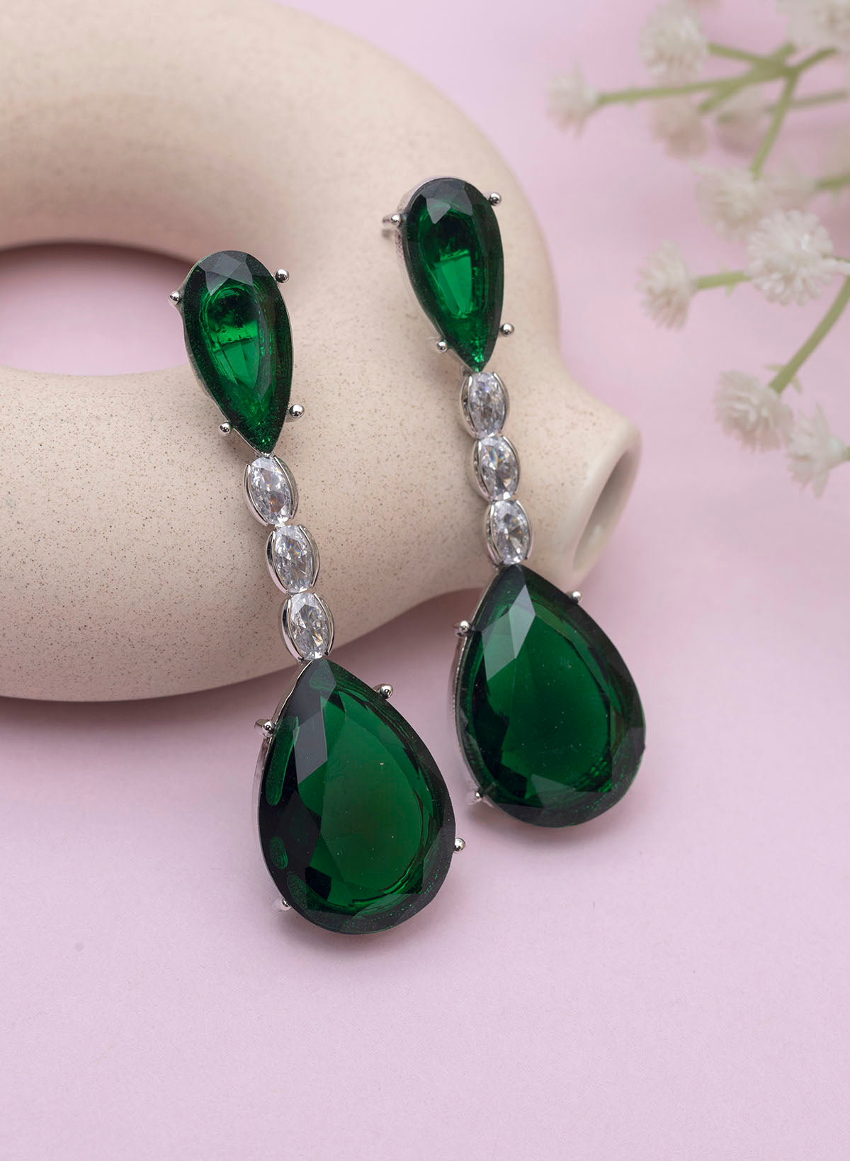 ILA AD EARRINGS