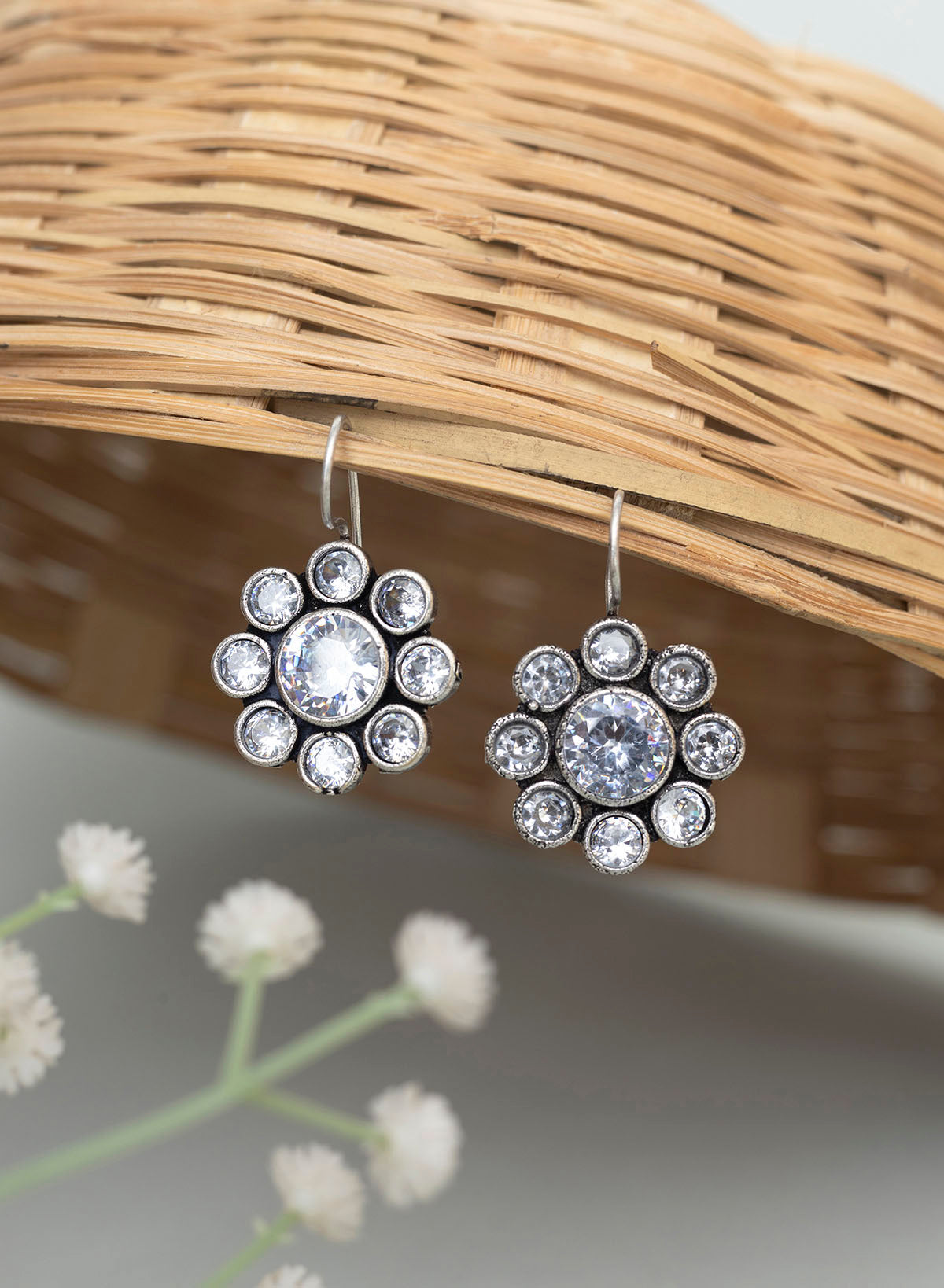 Tanweer Drop earring