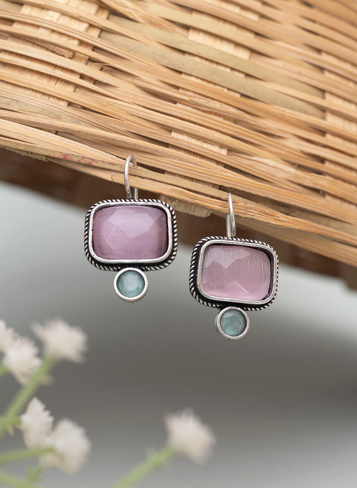 Nimmi Drop Earring