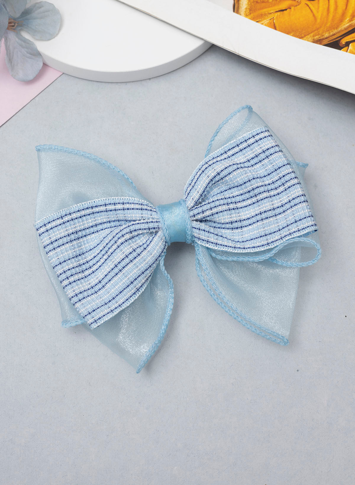 Quinn hair bow