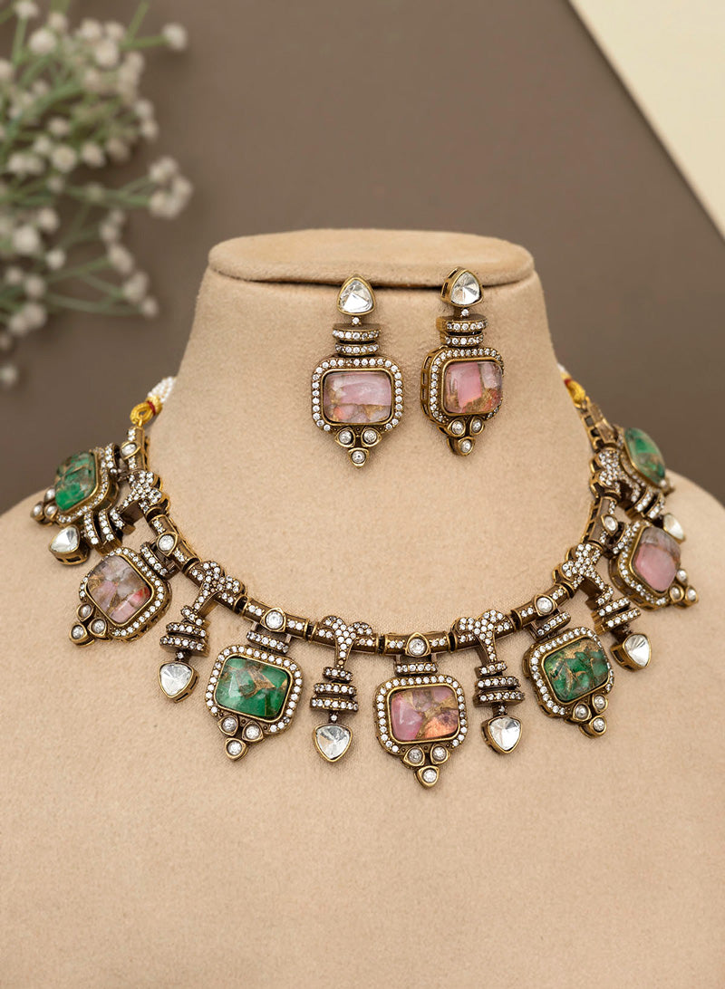 Dakshika necklace set
