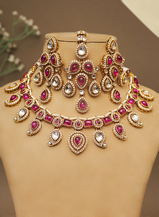 Tritiya necklace set
