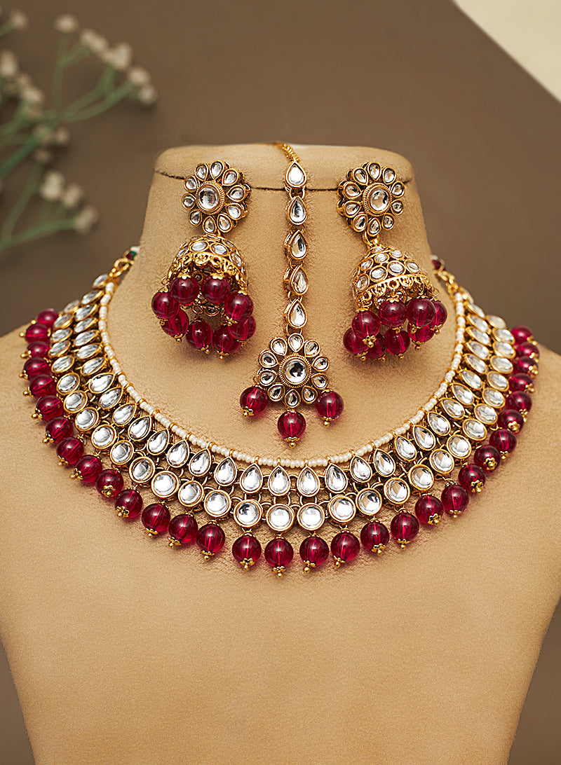 Revanthi necklace set