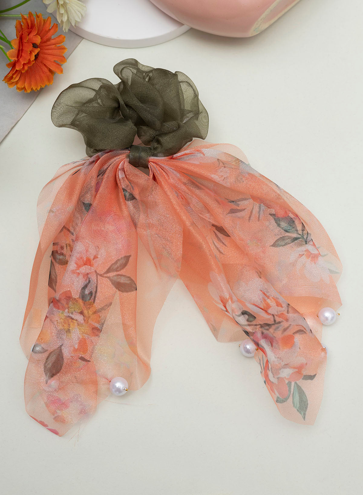 Valeria scrunchies