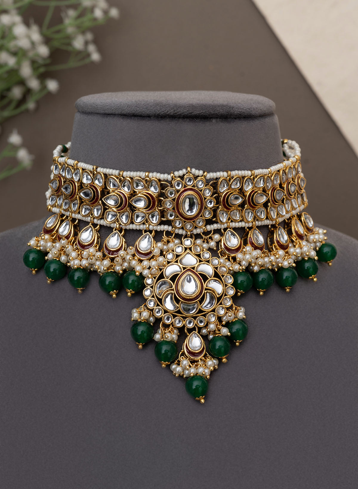 Mitakshi Necklace set with Maangtikka