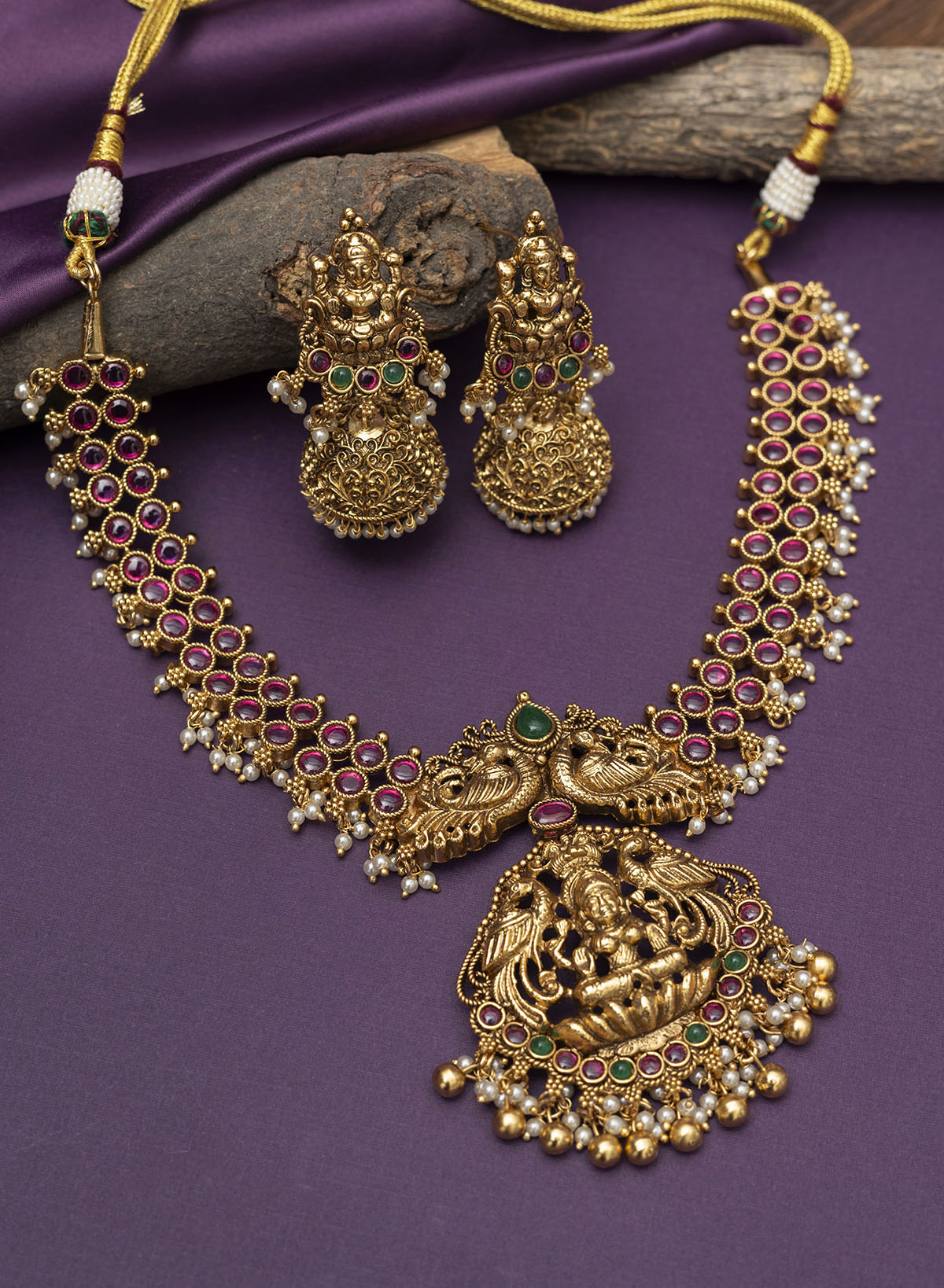 Nirviksha Golden Necklace set